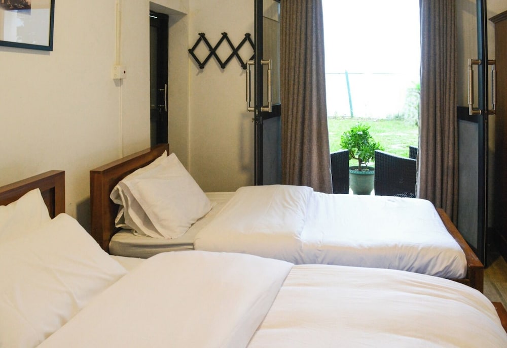 Mount Lake Inn