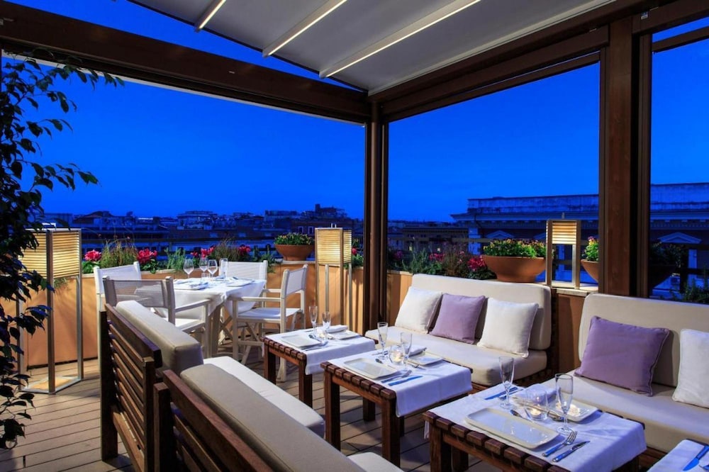 Roof Suite Rome Suitable for 6 Persons