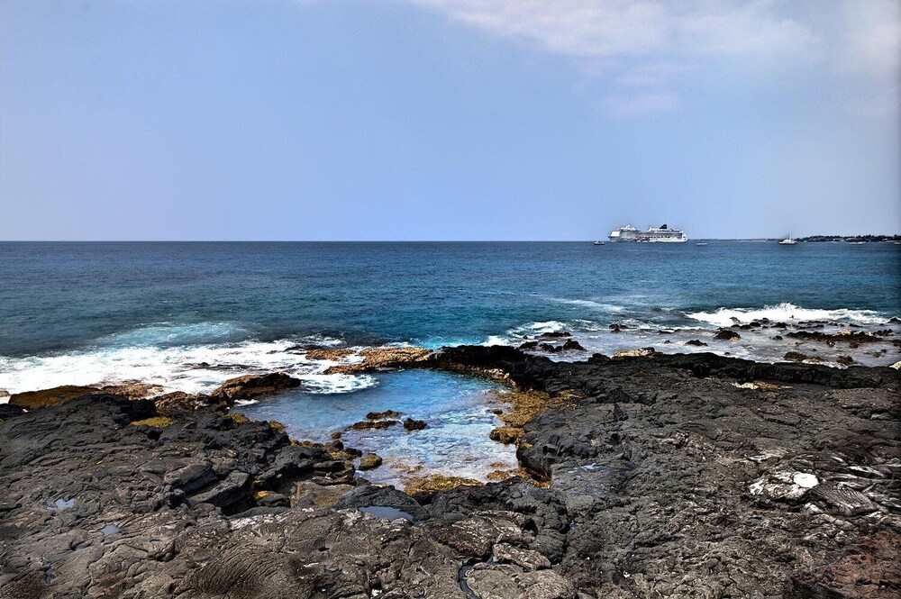 Beautiful Ocean Views - Top Floor - Concierge Included - Vrkcv