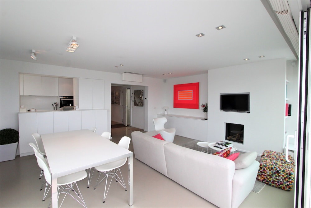 Apartment in Het Zoute Near Mini-golf