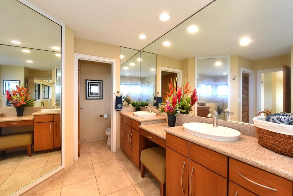 Kapalua Ridge Villas by KBM