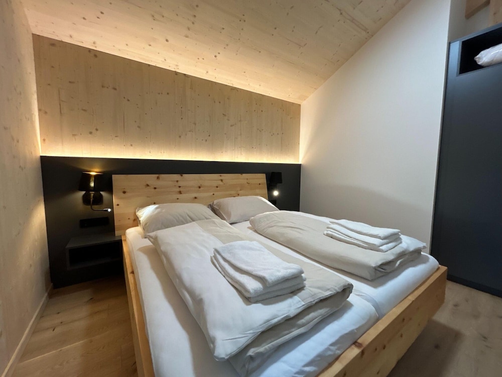 Appealing Chalet With Finnish Sauna
