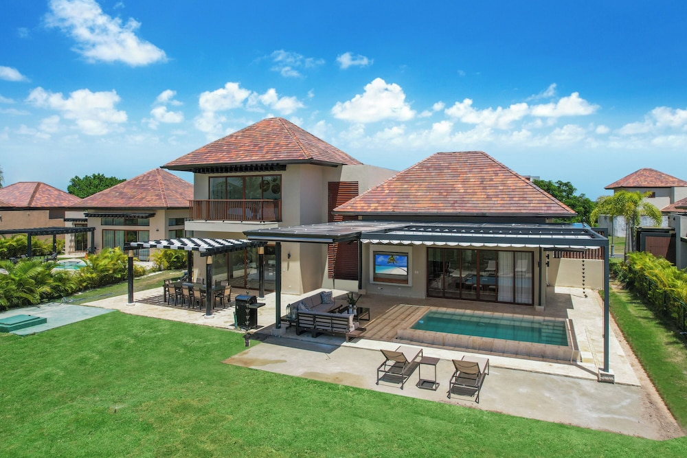 Stylish Newly Built Villa in Cap Cana