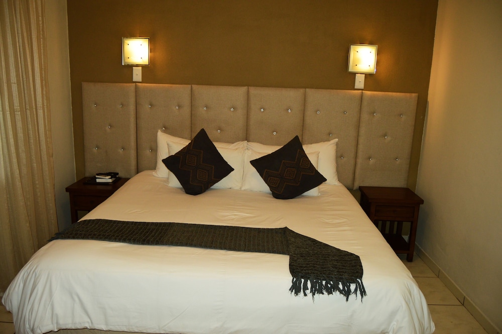 Crystal Rose Lodge