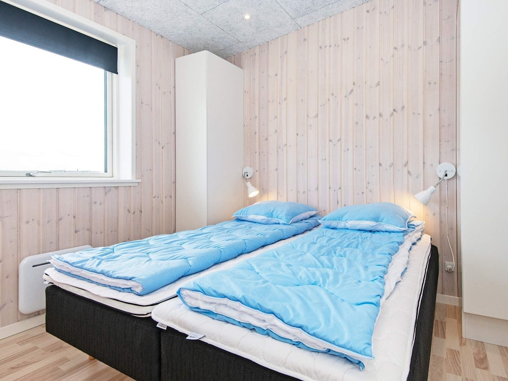 8 Person Holiday Home in Lokken view 2