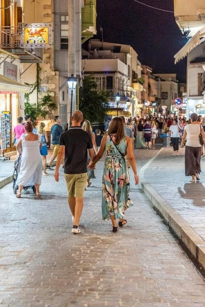 Near the Beach Old Town Rethymno
