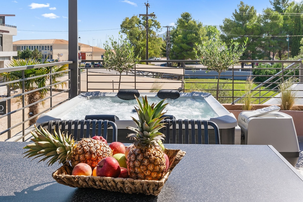 Argeno Suites Lefkada