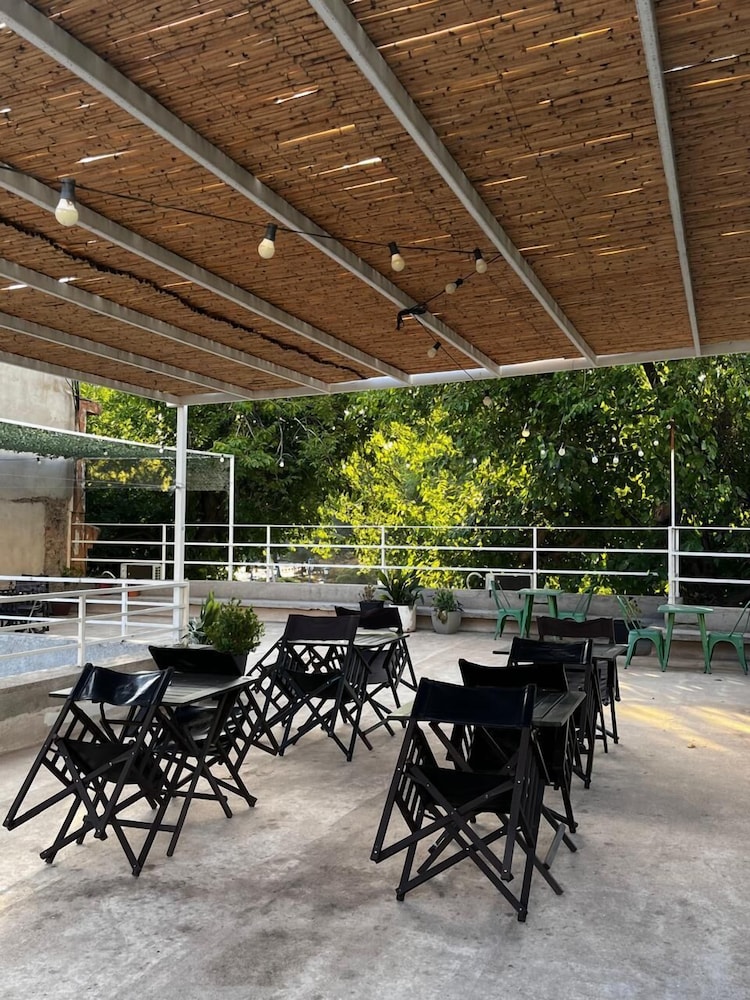 Sin Fin Hostel