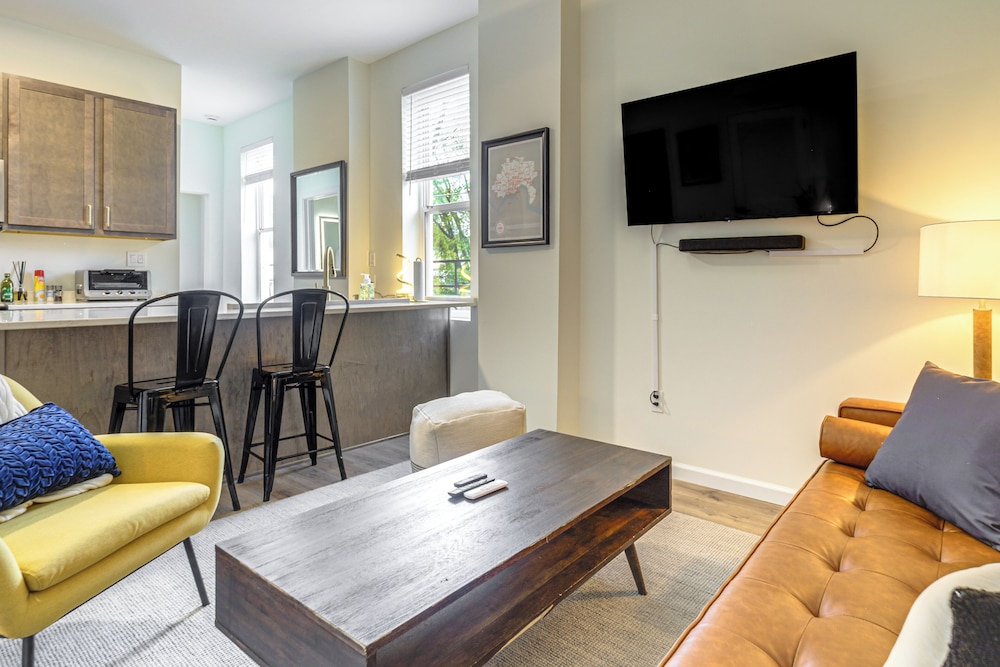 Camp Washington Flat: Walk to Coffee, Bars & Dtwn