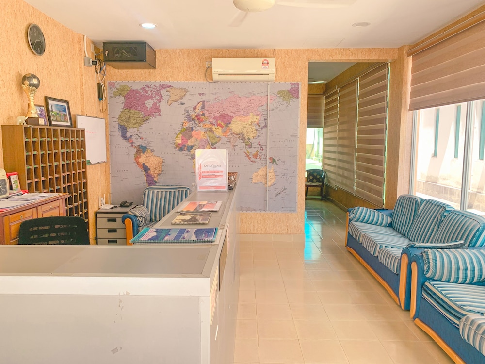 Amzar Motel Cenang