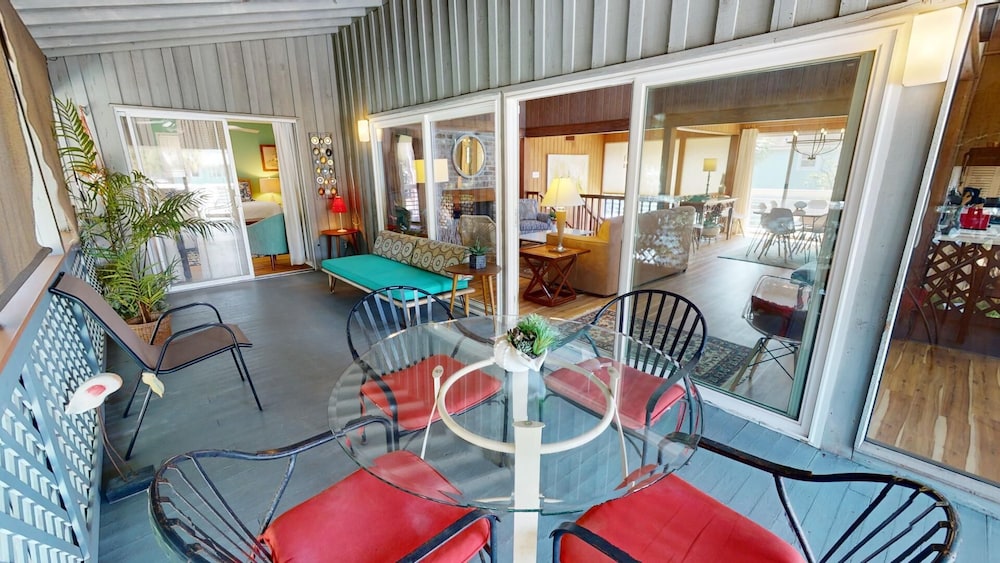 6 7th Street by Tybee Vacation Rentals