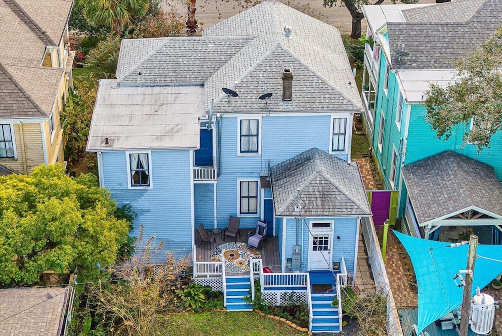 Historic Elegance 3 Bedroom Home