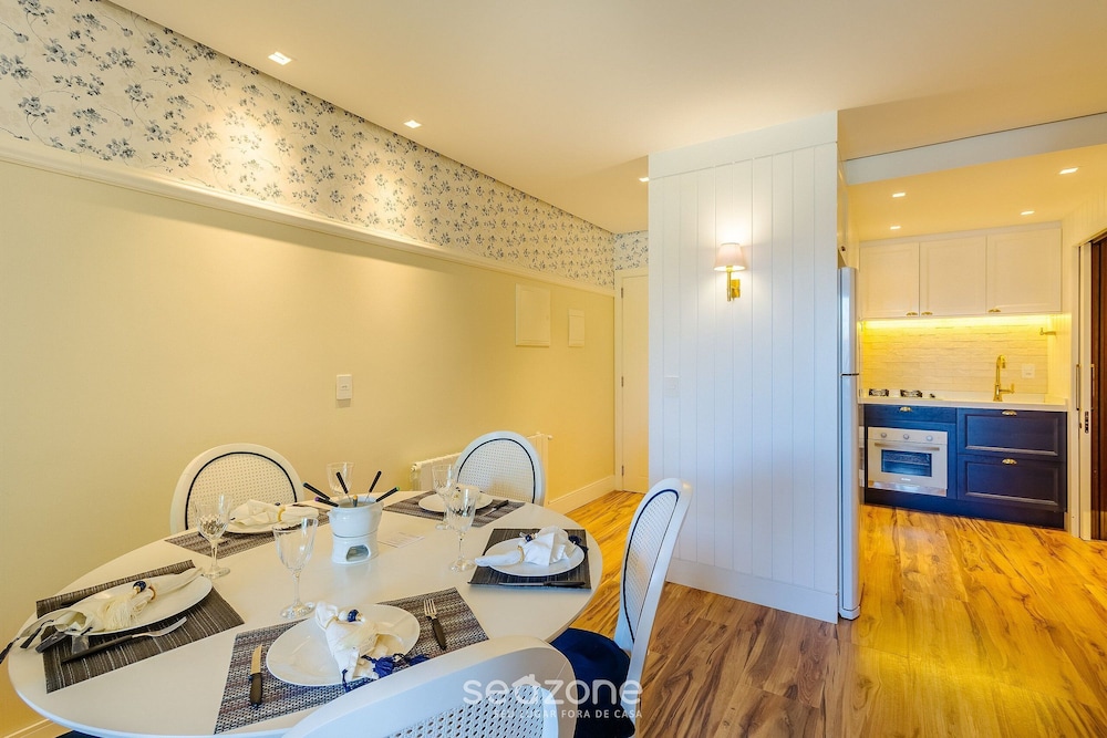 Beautiful Apt. in the Center of Gramado-rs Lar0406