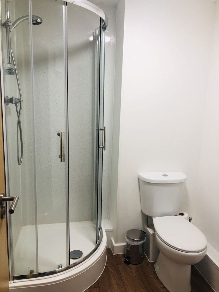 Leicester Vacations - Showcase Apartments - Highcross House Apart Hotel - Property Image 11