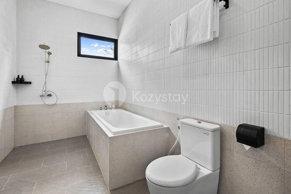Fraja Villa by Kozystay - Jimbaran