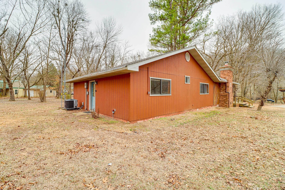 Premier Trout Fishing: Scenic White River Cabin