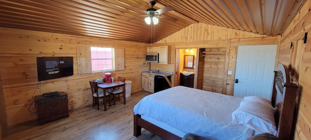 Stateline Cabins  RV - Property Image 20