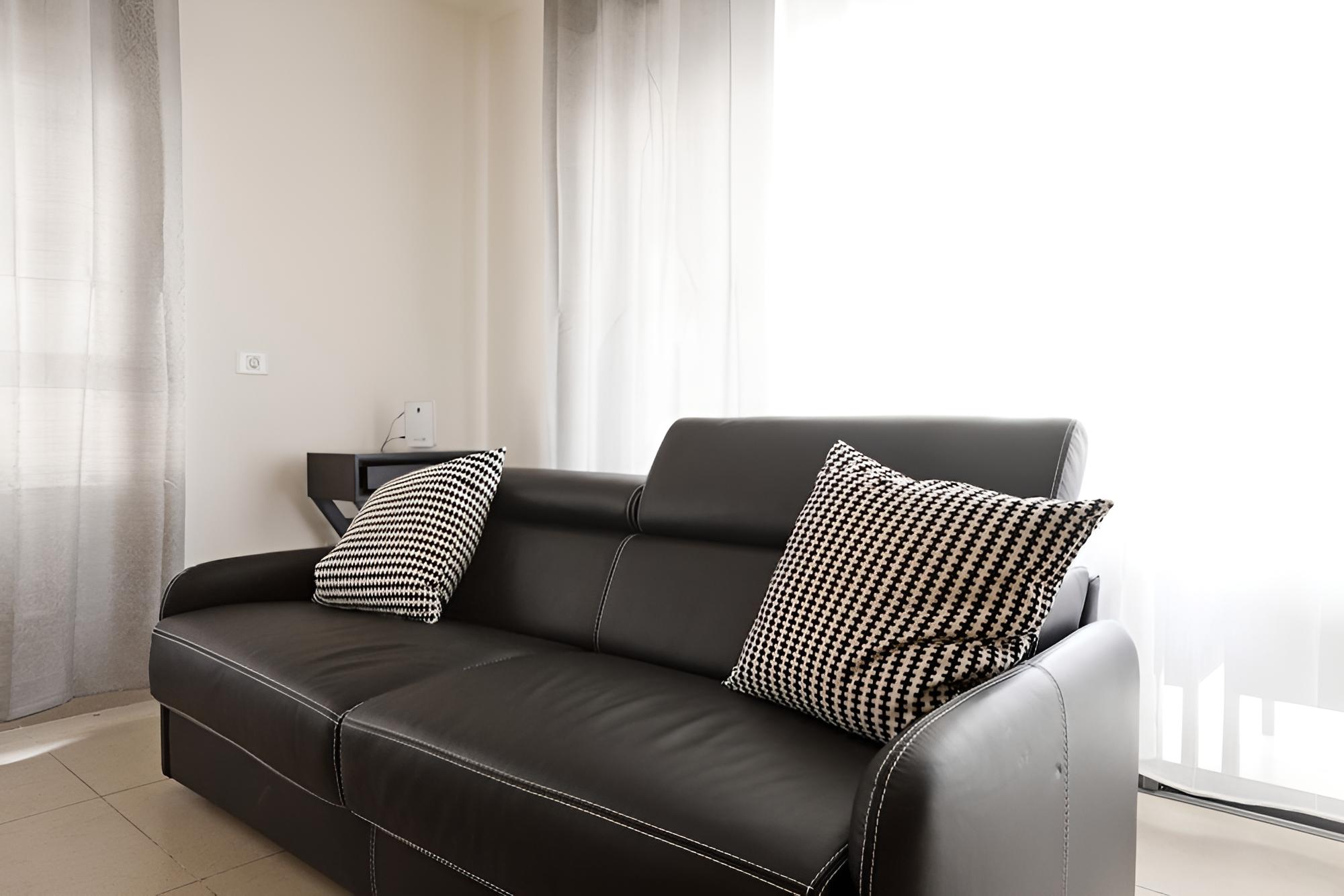 Sunshine Suites