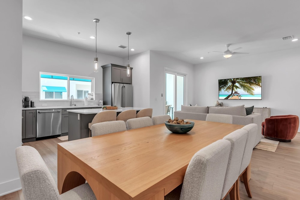 Azul Townhomes A3 and A4 Sunrise-sunset