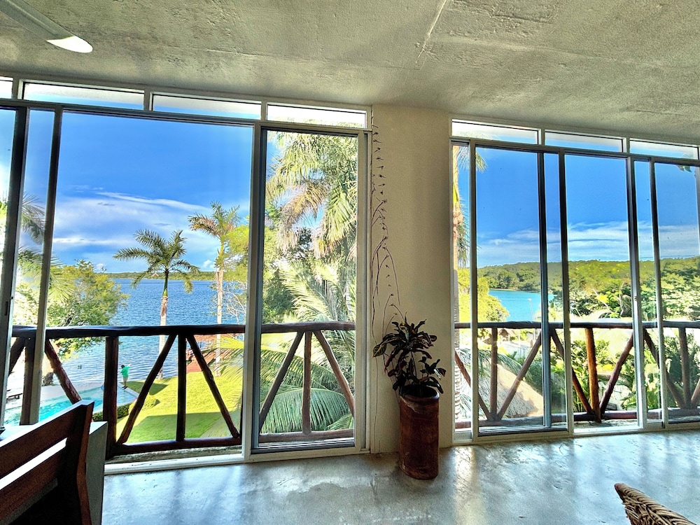 Villa Patos - Lagoon Front