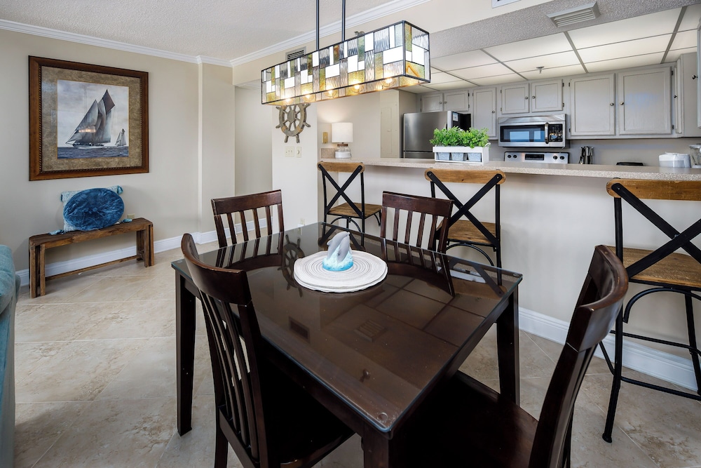 Gulfside 302 by Brooks and Shorey Resorts