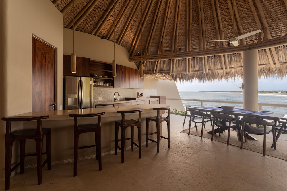 Punta Majahua Condos