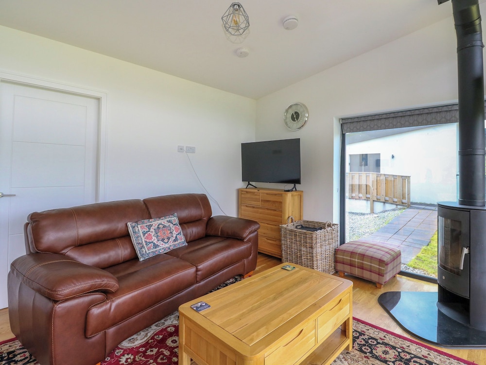 6 Strathtay Lodges