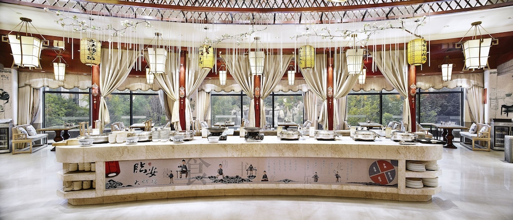 Ovation Seven-Cultivation Hotel