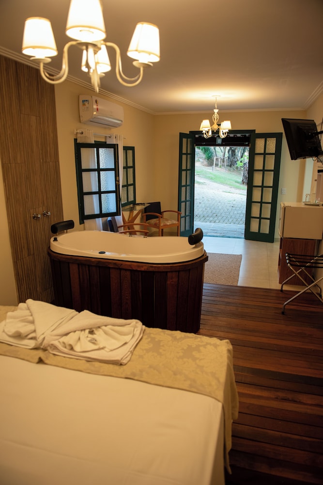 Pousada Quinta dos Doges Ltda