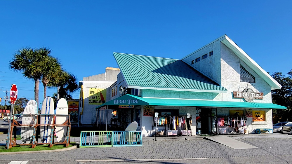 Tybee Lights 112C by Tybee Vacation Rentals