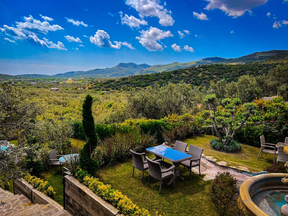 Assos Longevity Hotel