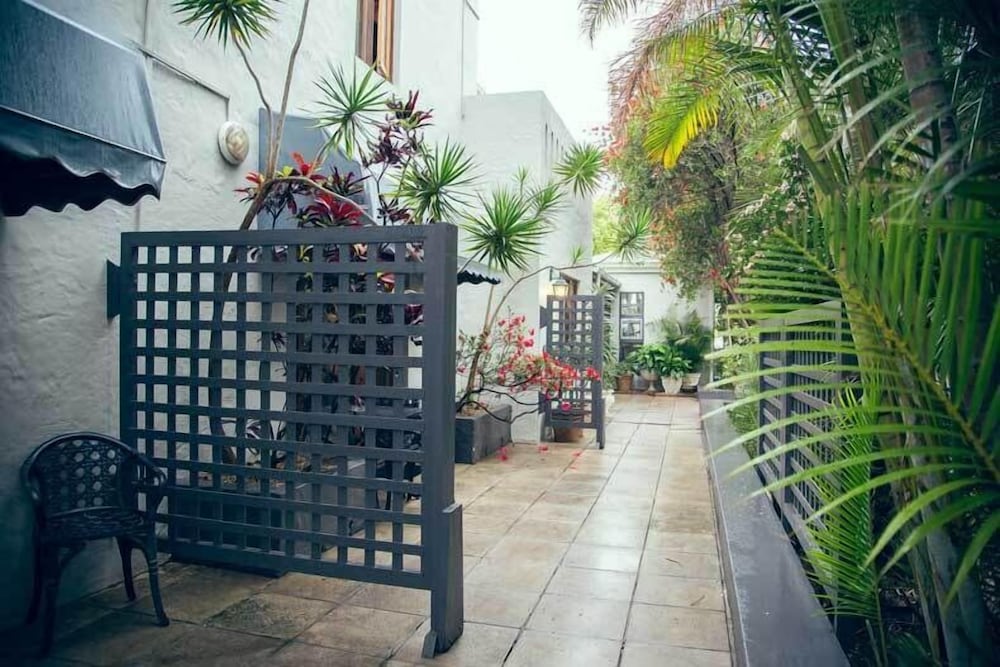 Chamberlain Guest House