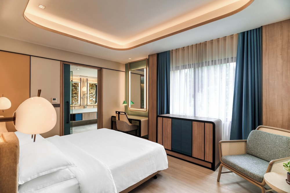 Dusit Thani Krabi Beach Resort 35