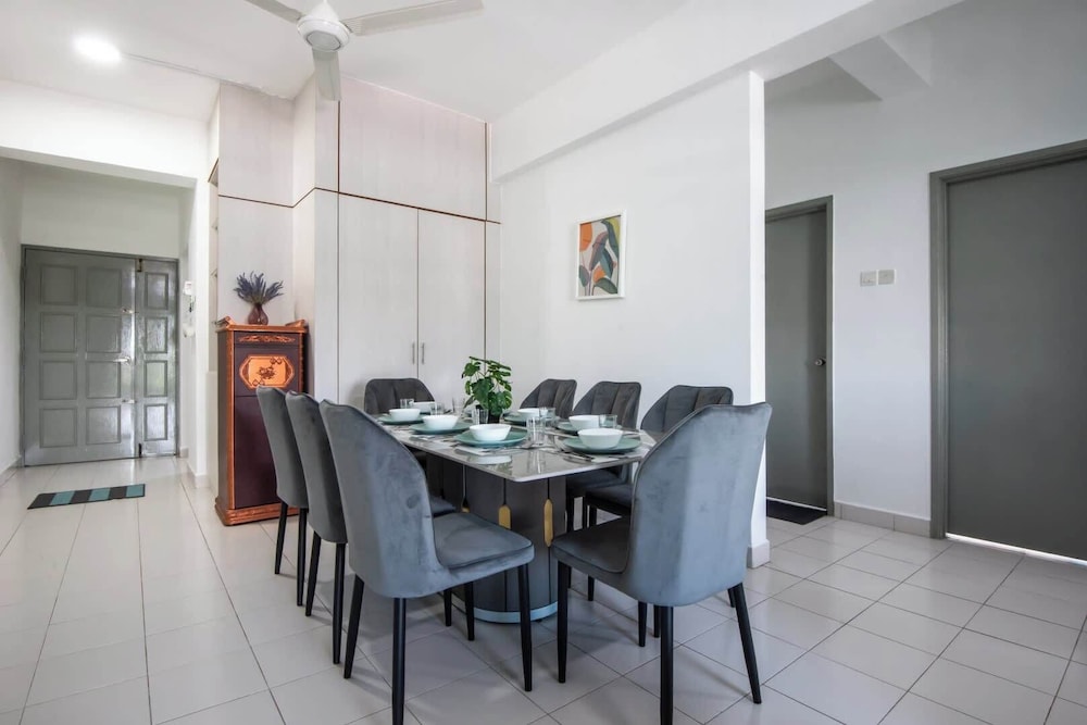 Modern 3BR Near Danga Bay JB Free Parking