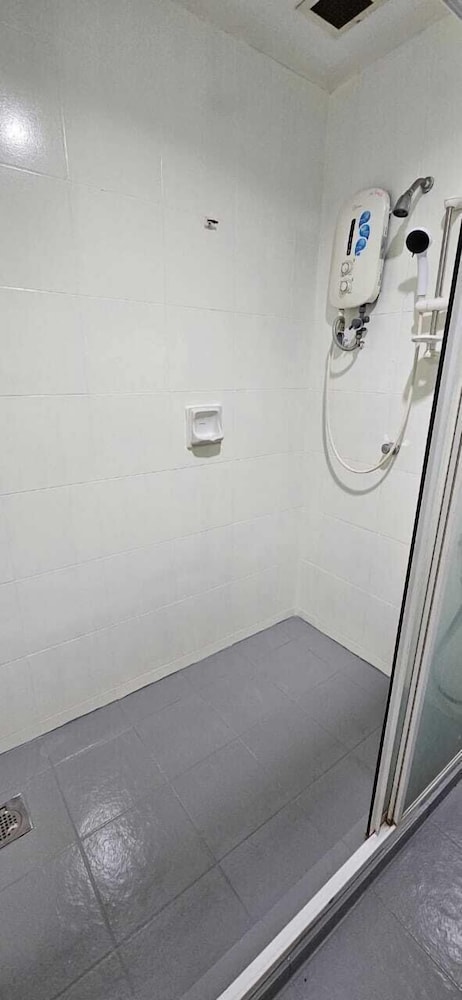 Cempaka Apartment By Easy Nap