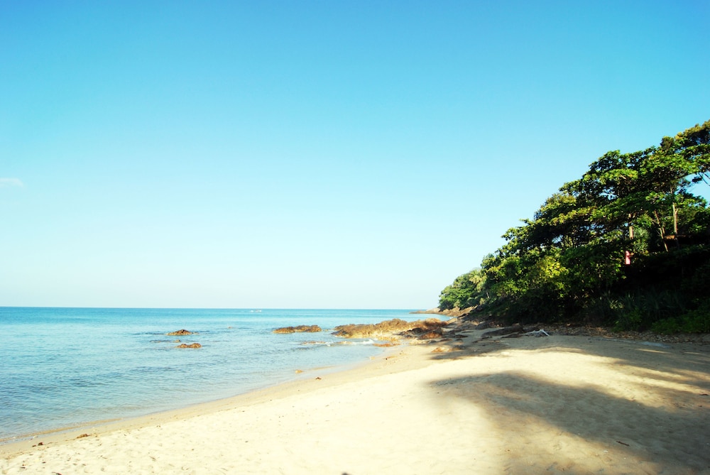 Lanta Coral Beach Resort