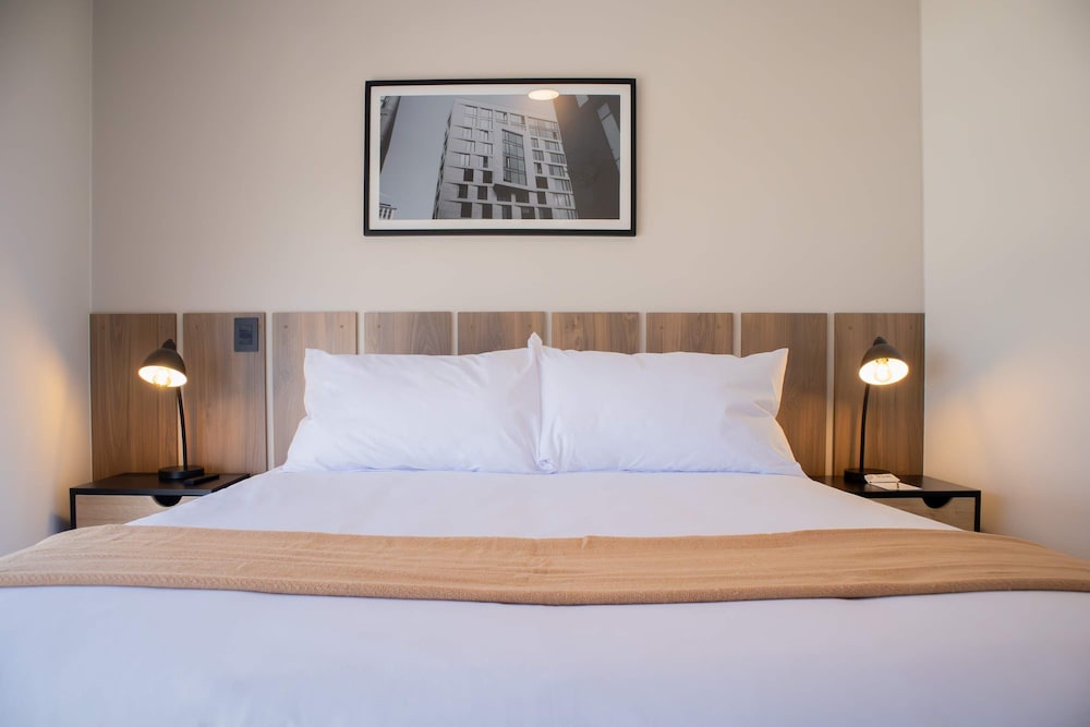 w Stylish 2BR in San Isidro