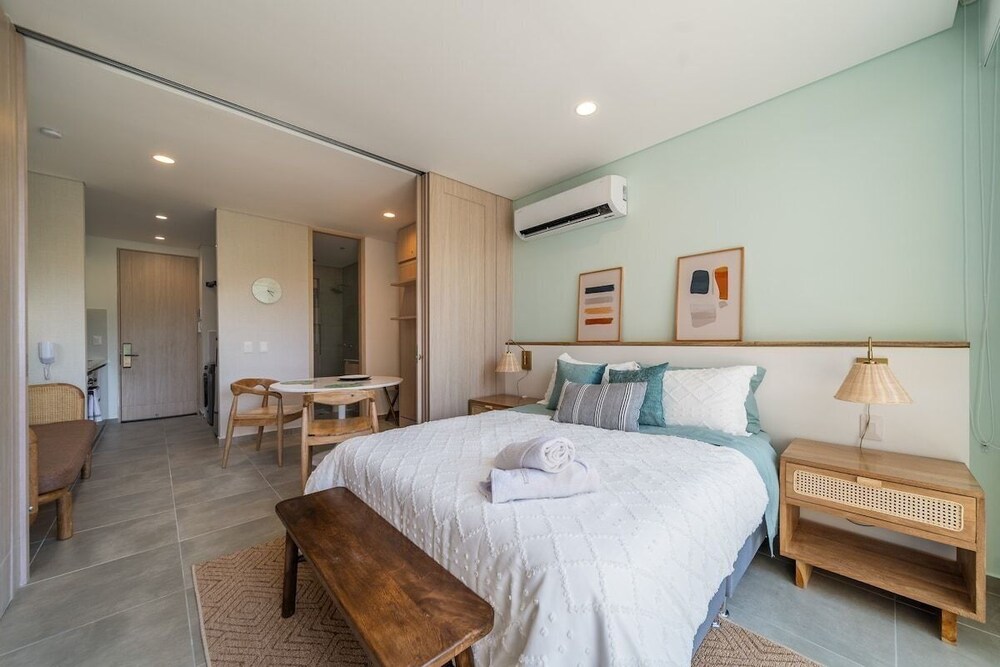 Salguero Suites