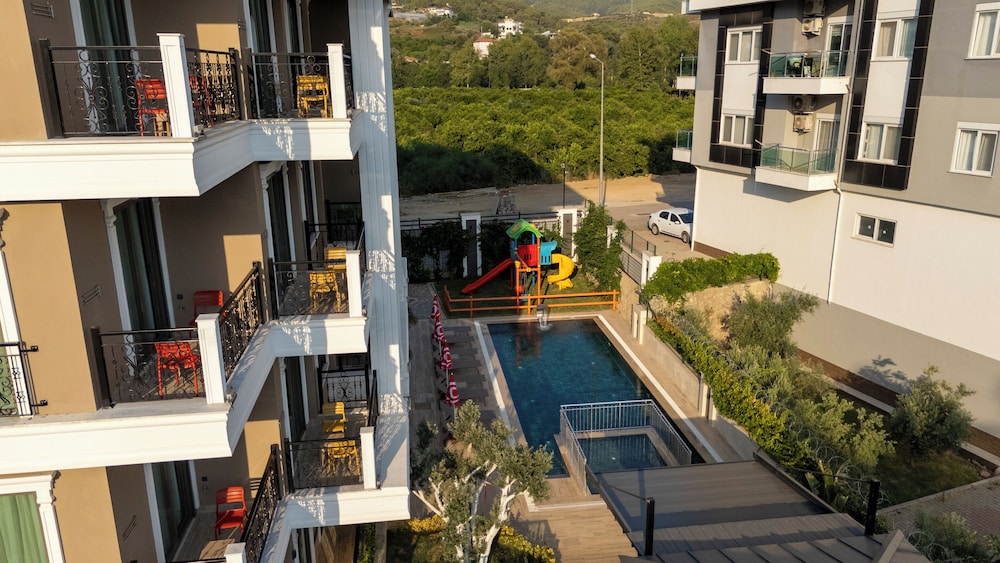 Loovox Suites