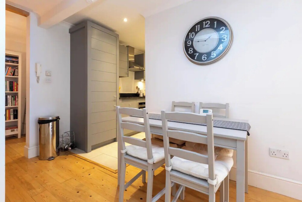 Lovely 1 Bedroom Apartment in Colourful Notting Hill