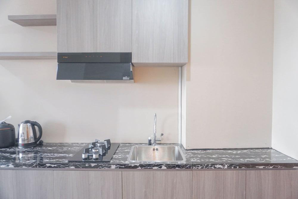Good Choice and Comfy Studio Apartment at LRT City Jatibening