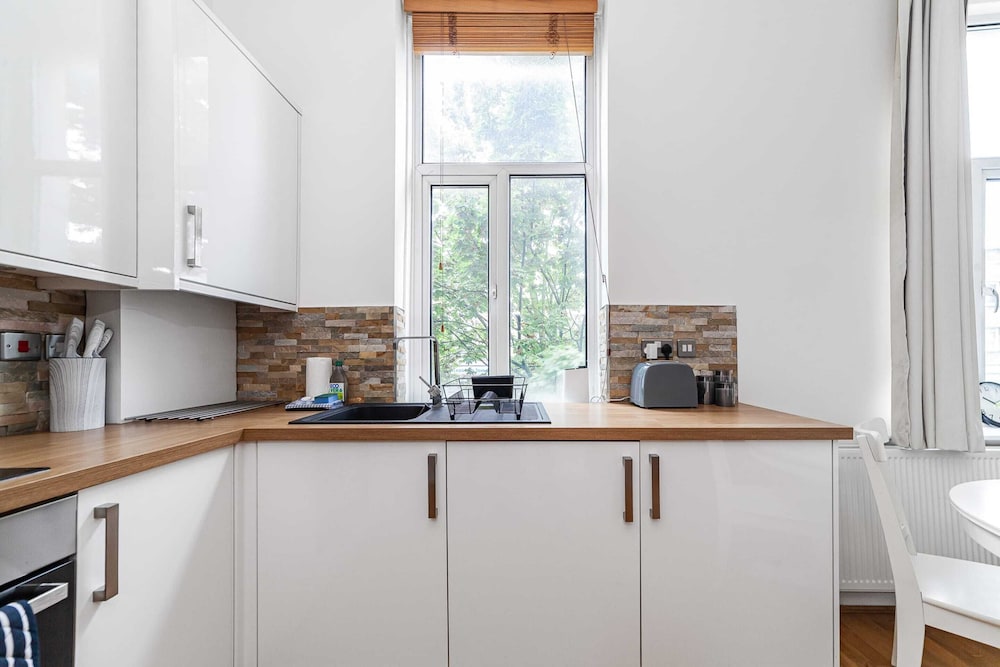 Period Flat in Islington With Modern Charm