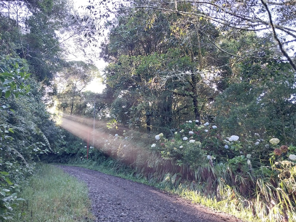 Curuba Lodge