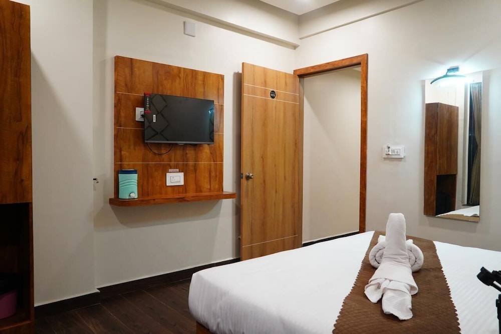 Hotel vraj palace