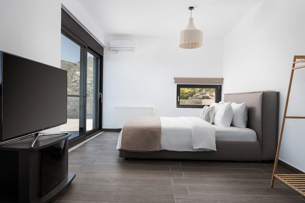 Villa Iris Aegina