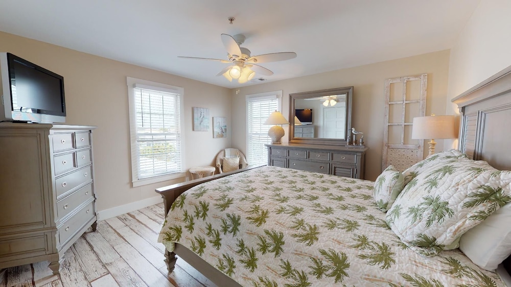 Dolphin Watch Tybee Vacation Rentals
