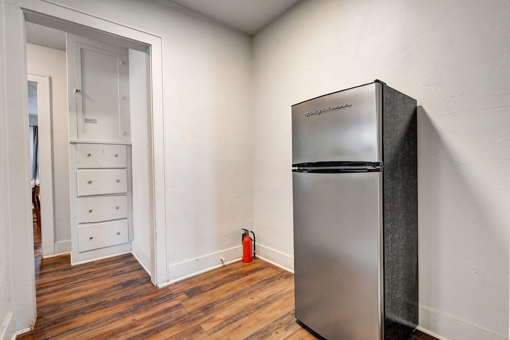 2BR Cozy House Near Paseo the Art District