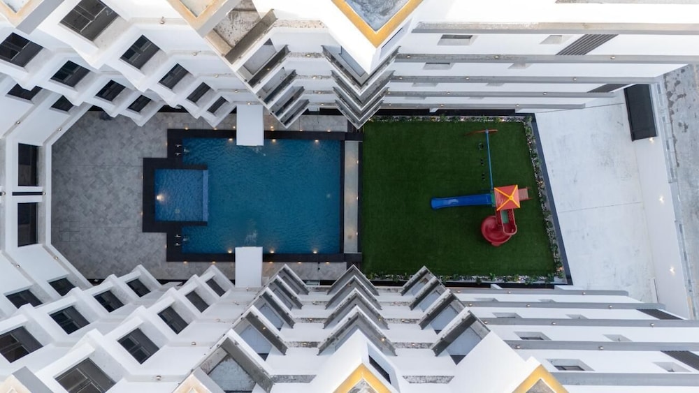 Suites OrbitNet Compound
