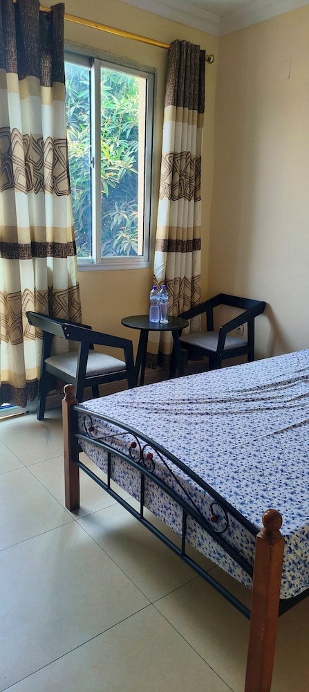 Serene 5-bedroom Apartment in Kinshasa's 10ème Rue Limete-résidentiel