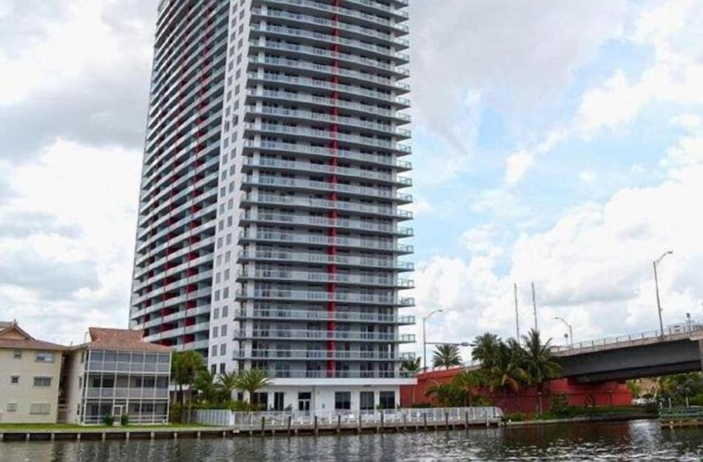 Bwalk Resort Rentals
